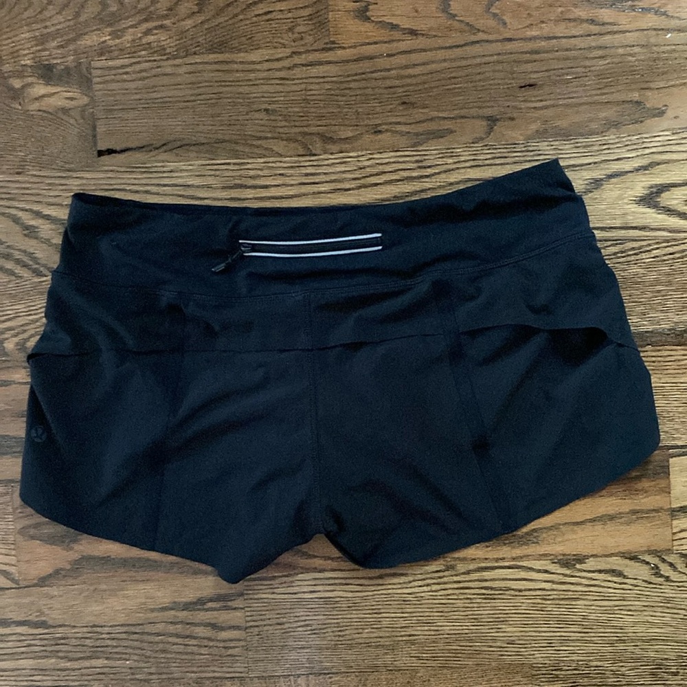 Lululemon Low-Rise Run Speed Shorts 2.5” Inseam